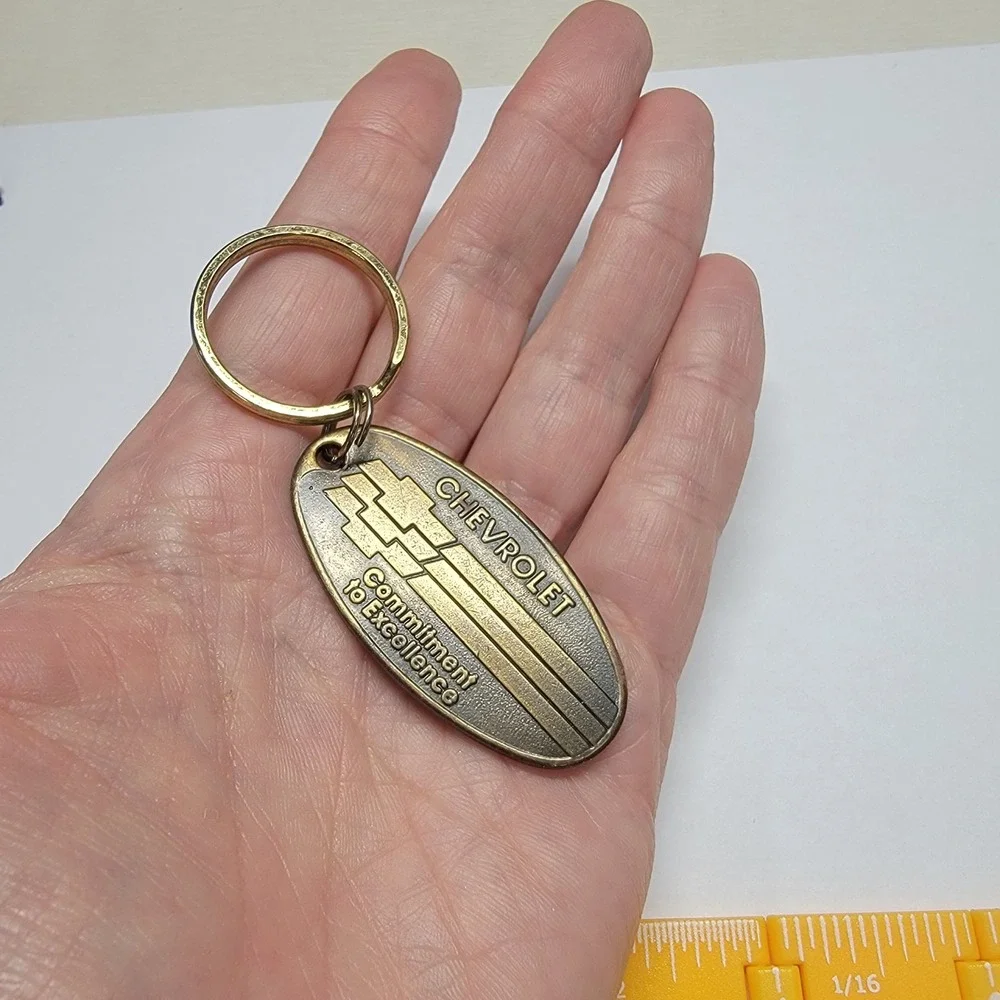 Vintage Chevrolet Keychain Brass Commitment To Excellence Royal Oak Michigan